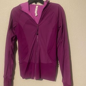 Lululemon women’s jacket